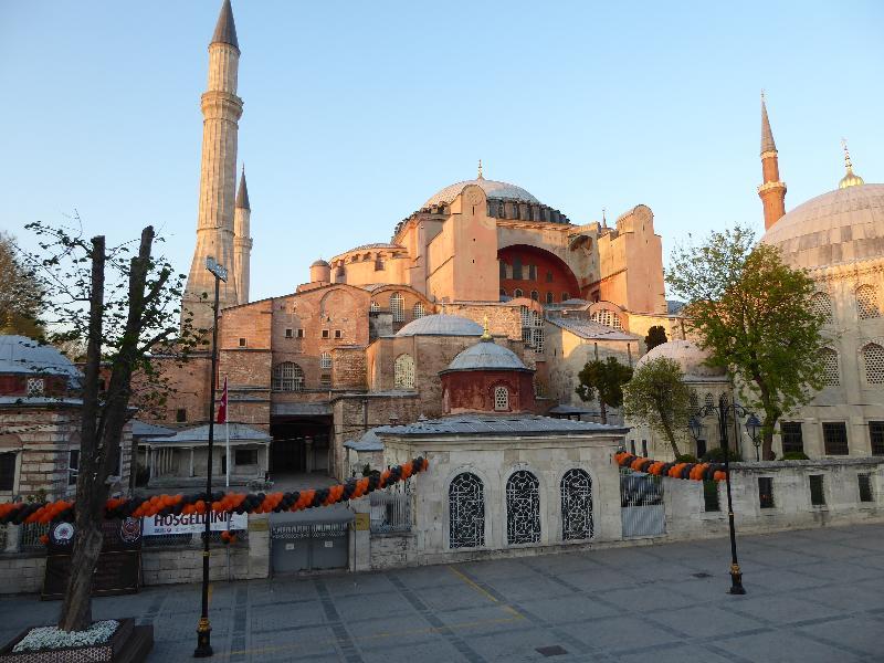 Renzo Istanbul 伊斯坦布尔 外观 照片